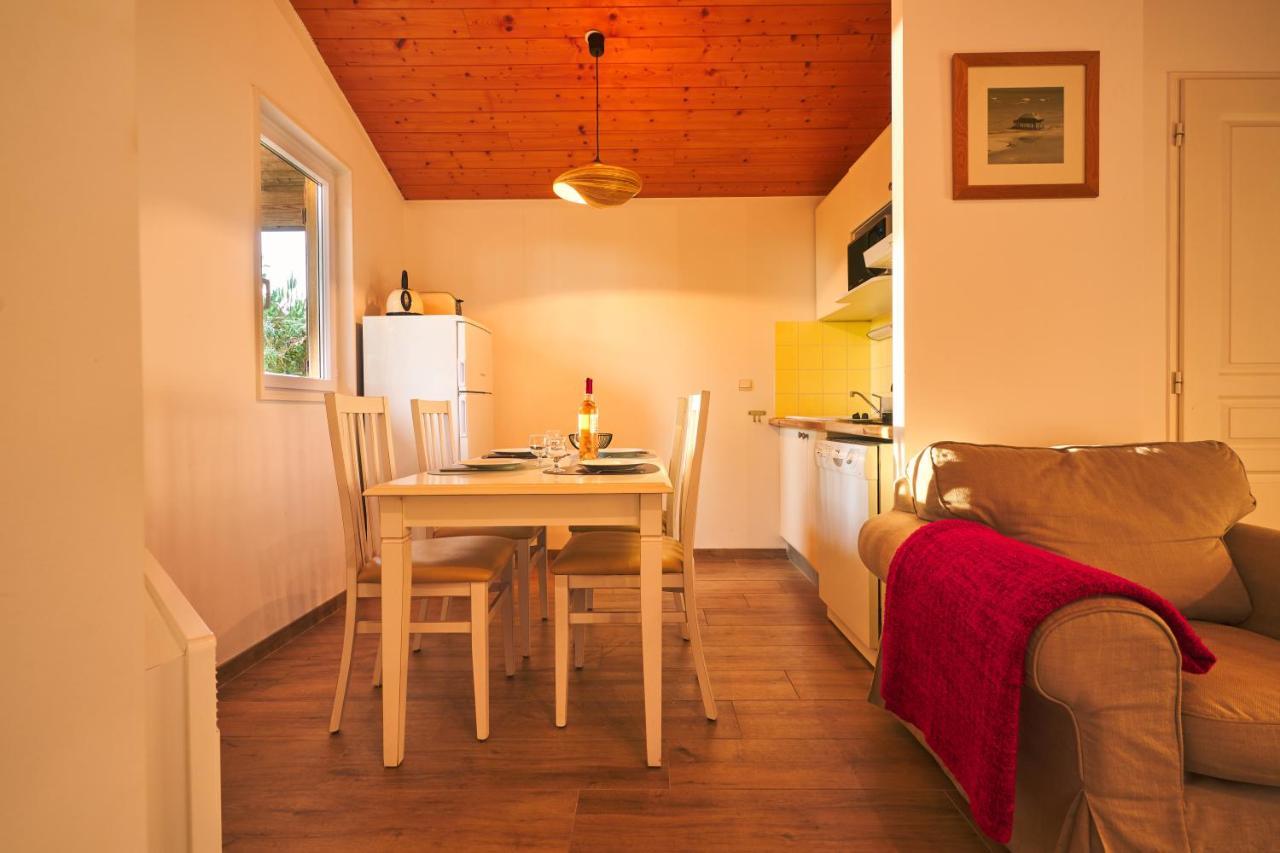 Les Cottages Du Lac Parentis-en-Born Buitenkant foto