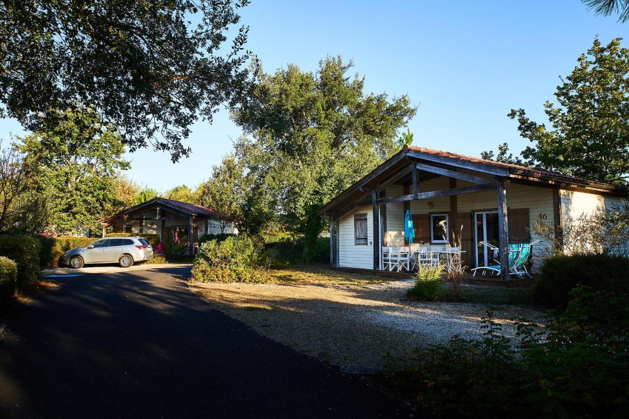 Les Cottages Du Lac Parentis-en-Born Buitenkant foto